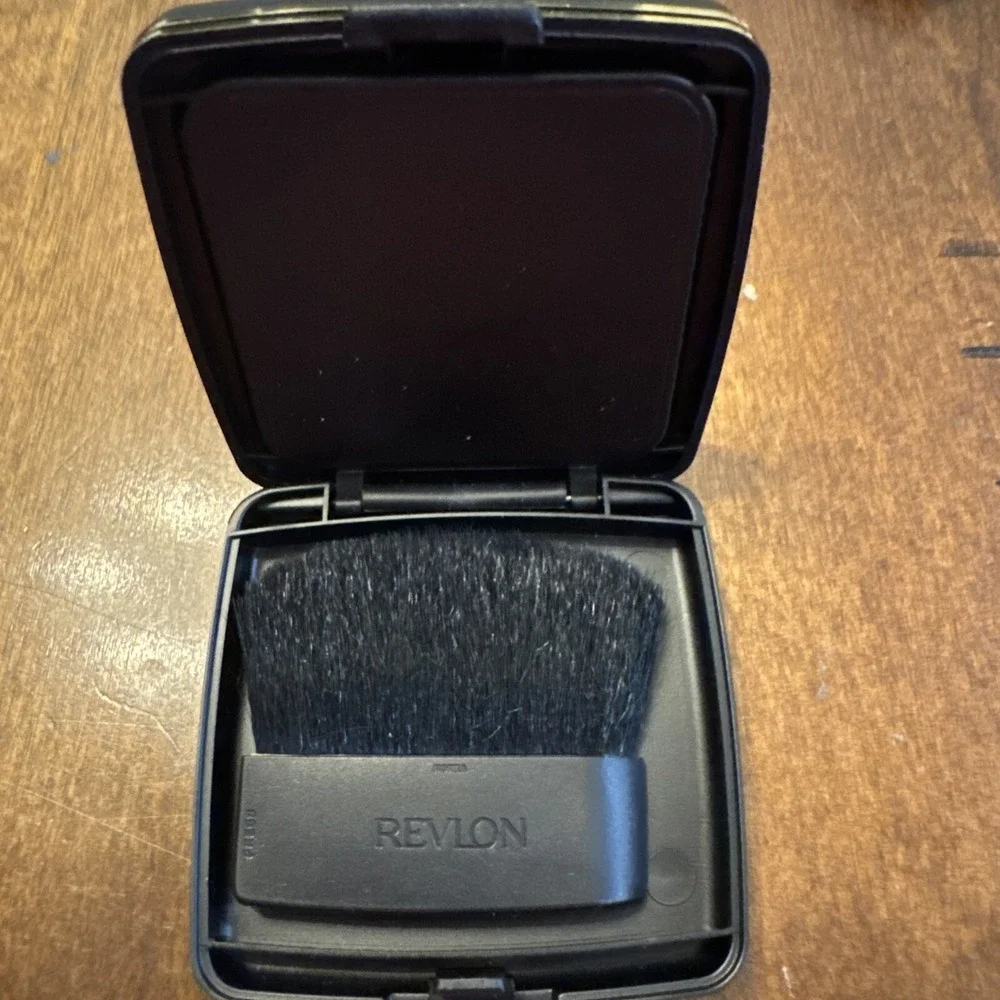 REVLON AGE DEFYING PRESSED LOOSE POWDER TRANSLUCENT MEDIUM - ORIGINAL (B0008)‎